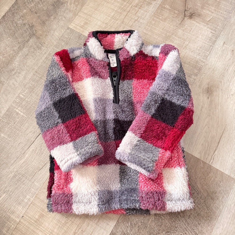 2t fleece sweater